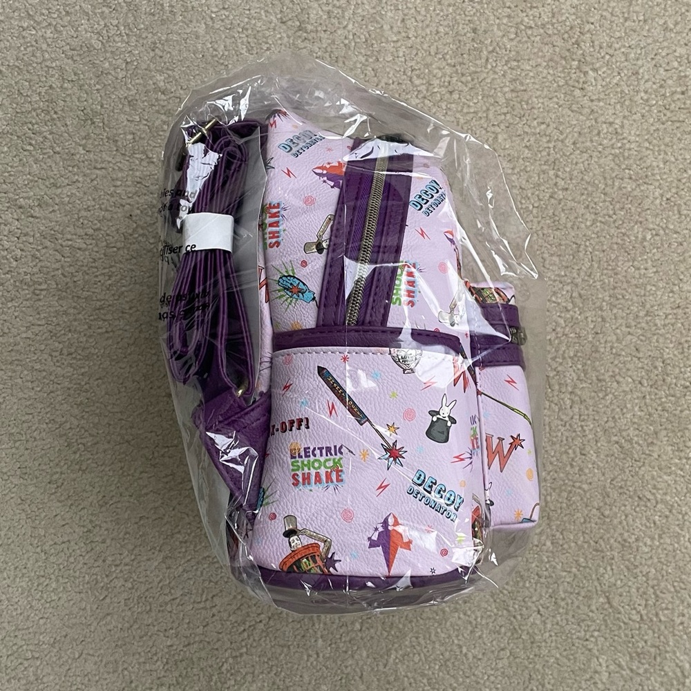 Loungefly Harry Potter Weasleys’ Wizard Wheezes Mini Backpack - Picture 5 of 16